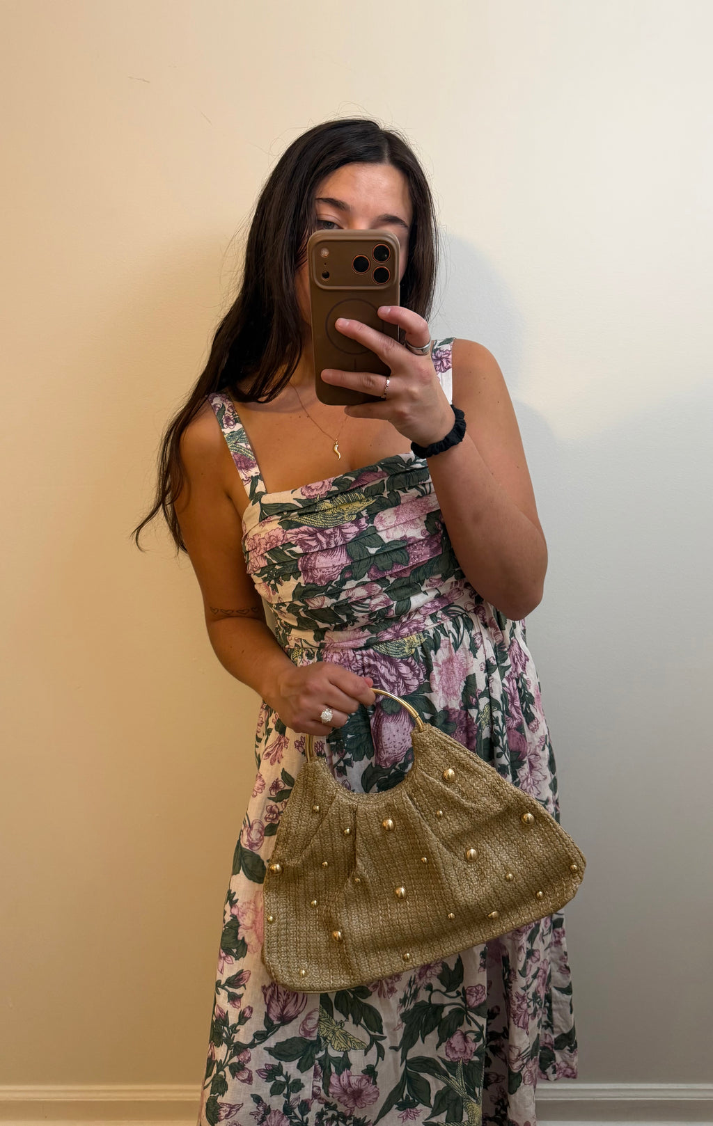 Malta Gold Pearl Straw Clutch